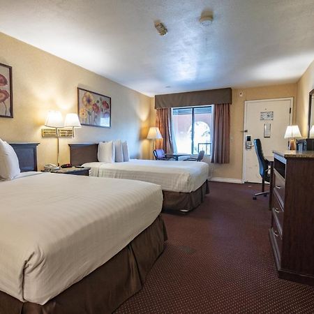 Hospitality Inn San Bernardino Bagian luar foto