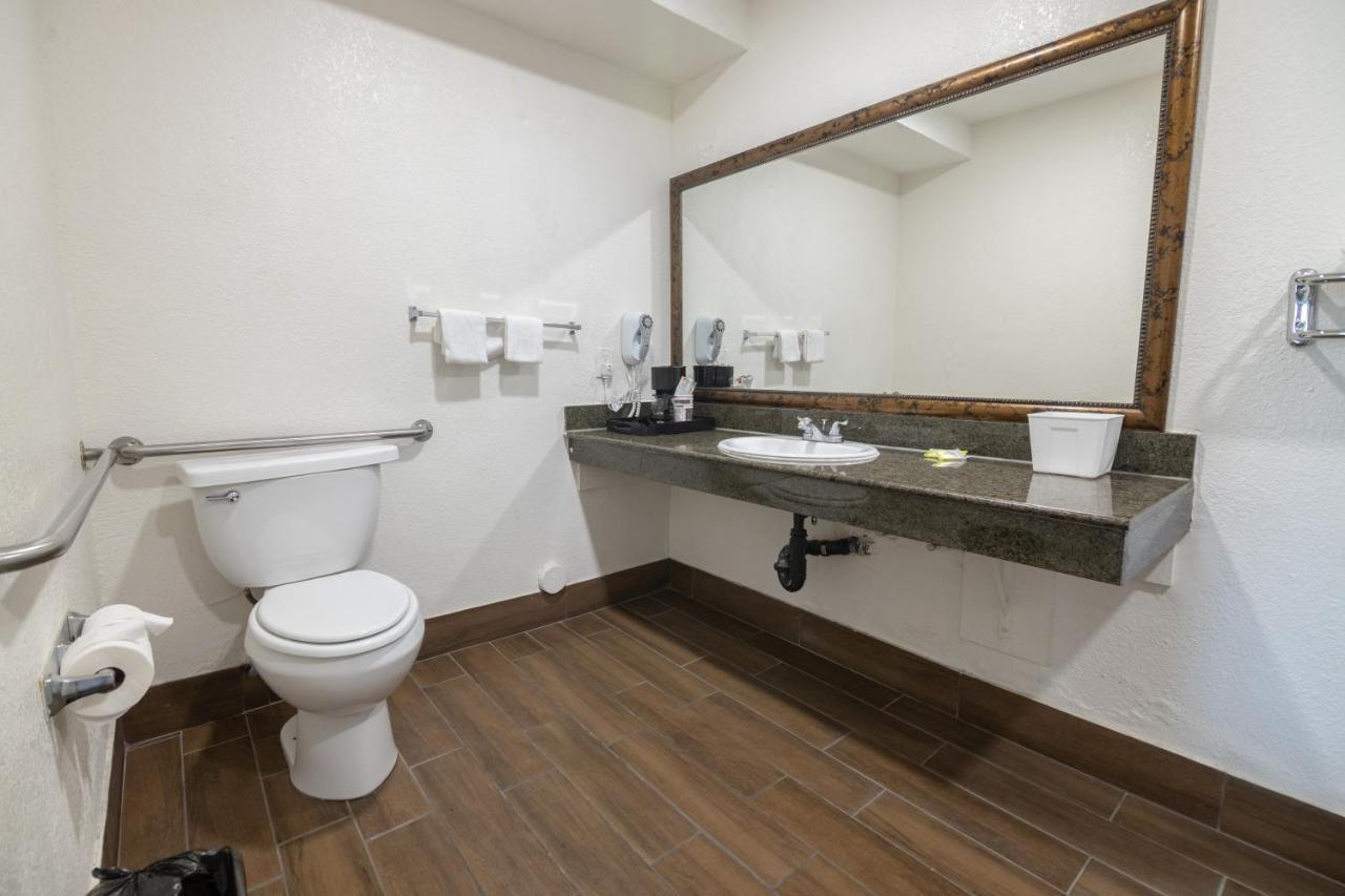 Hospitality Inn San Bernardino Bagian luar foto