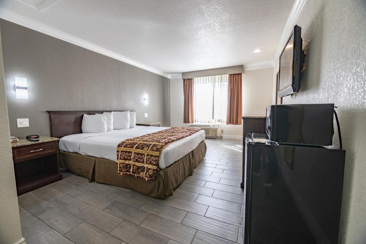 Hospitality Inn San Bernardino Bagian luar foto