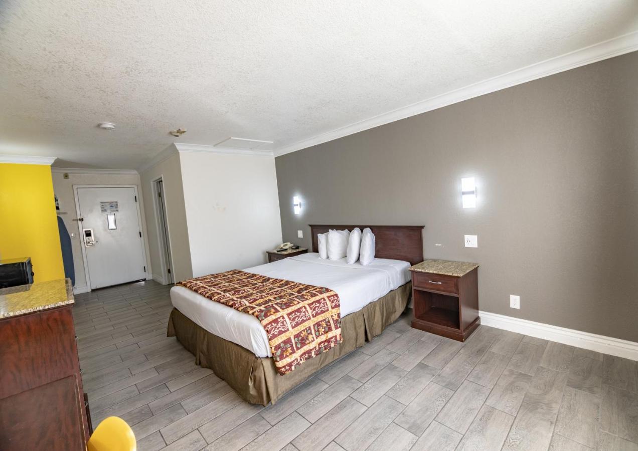 Hospitality Inn San Bernardino Bagian luar foto
