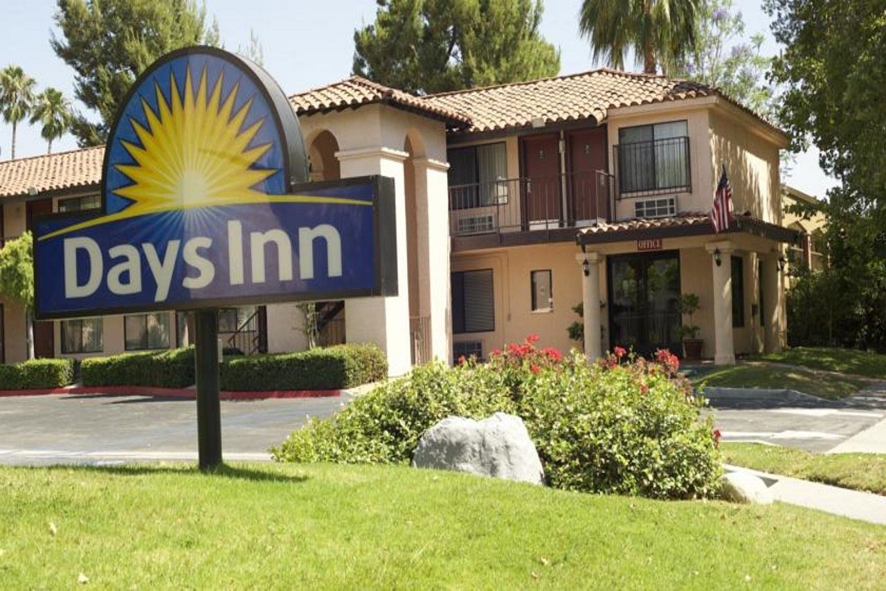 Hospitality Inn San Bernardino Bagian luar foto